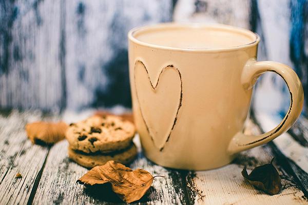 Colazione: la maggior parte degli italiani preferisce il caffè con latte e biscotti