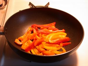 peperoni a listarelle in padella