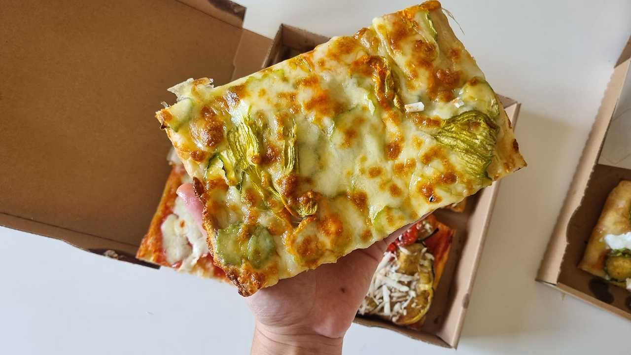 Pizza Chef a Roma, recensione: forse sarà la tua pizza in teglia preferita. O forse menti