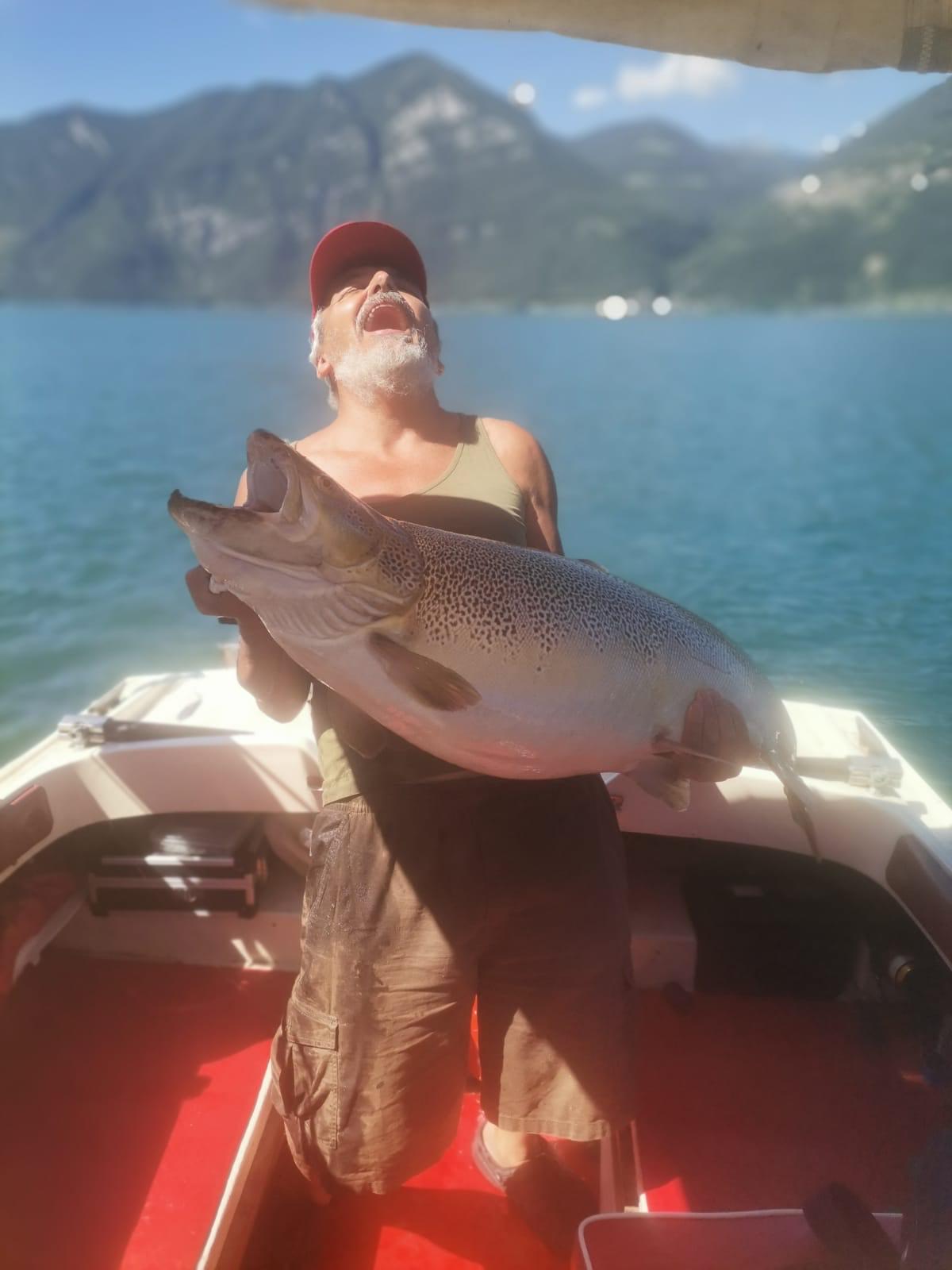 lago iseo trota