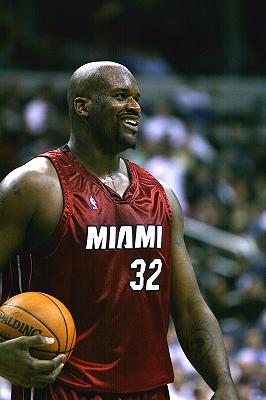 Stati Uniti, Shaquille O’Neal offre cena a un ristorante intero (con tanto di mancia)