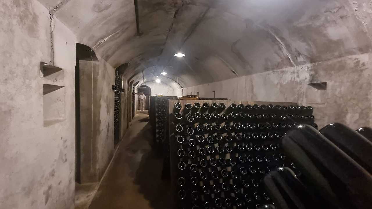 Praeclarus: in Alto Adige le bollicine affinano dentro a un bunker