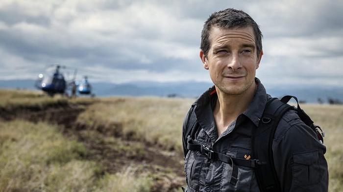 Bear Grylls adotta una dieta carnivora e si schiera contro le verdure