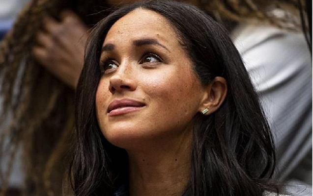 Meghan Markle e la sua versione (triste) degli spaghetti con sugo di zucchine alla bolognese