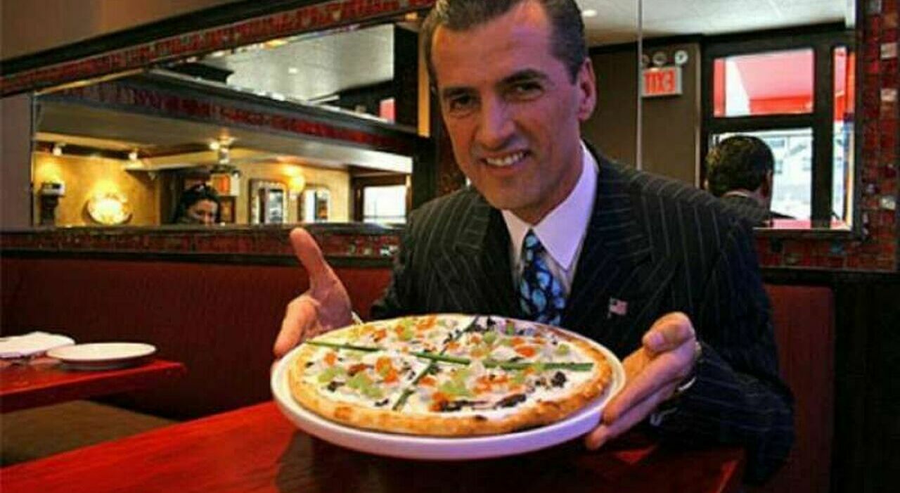 Pizza, Renato Viola risponde a Flavio Briatore: “La mia costa 8300 euro”