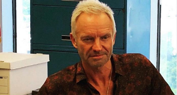 Sting si improvvisa cuoco e prepara uno zabaione in un ristorante