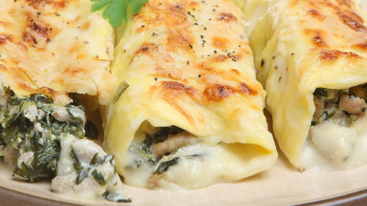 cannelloni ricotta e spinaci in teglia