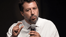 Matteo Salvini si unisce alla mischia e attacca Barilla: “Insetti? Mangiateveli voi”