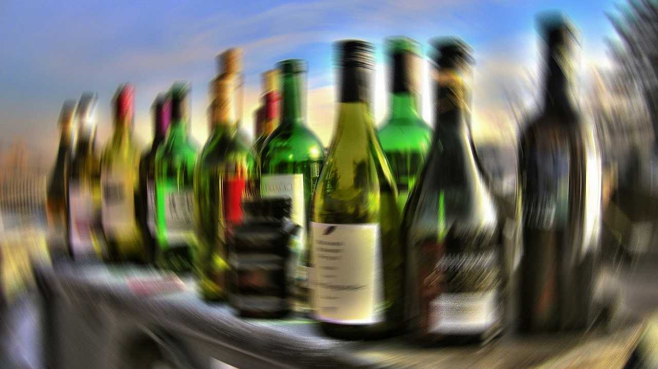Cina, i dipendenti pubblici non potranno più bere alcolici?