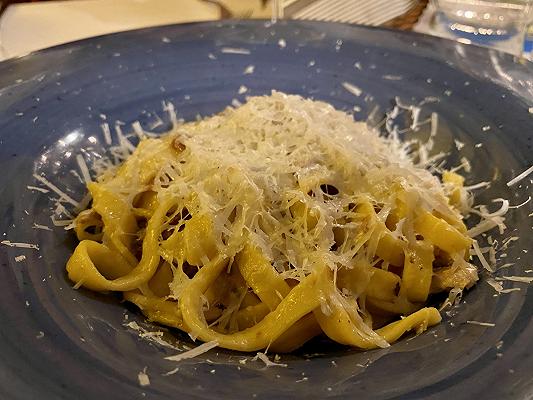 ristorante La Piazzetta , Bologna - tagliatelle