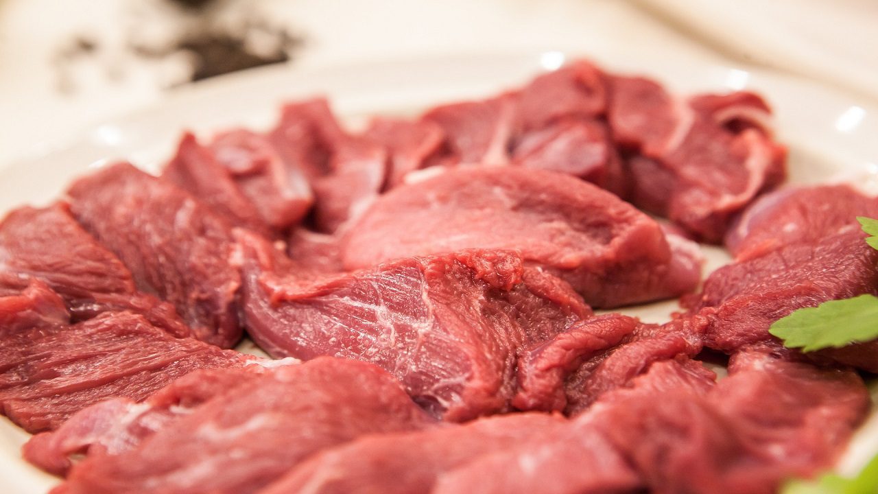 Carne, gli Stati Uniti puntano ad aumentare la produzione: stanziati 73 mln a favore di piccole e medie imprese