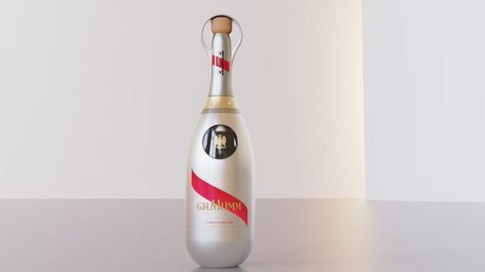 Champagne… Nello spazio? Maison Mumm lancia una bottiglia da bere a gravità zero