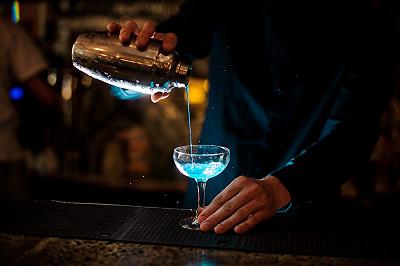 Riempite con il cocktail