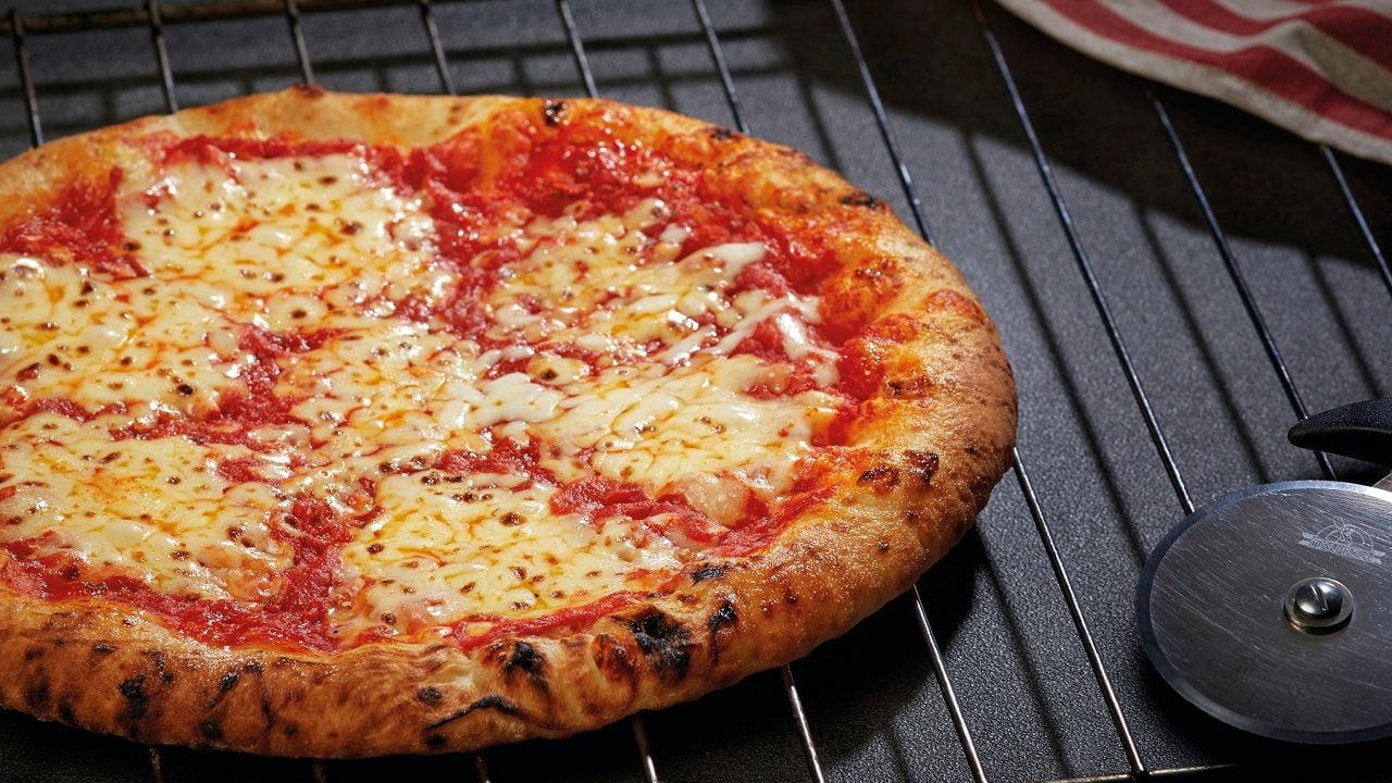 Buitoni prova a sbarazzarsi dello stabilimento del pizza-gate: un’azienda italiana lo vuole