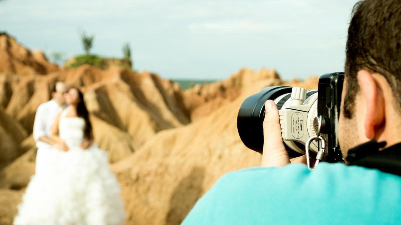 USA Sposi Negano La Pausa Pranzo Al Matrimonio Per Il Fotografo E Lui 