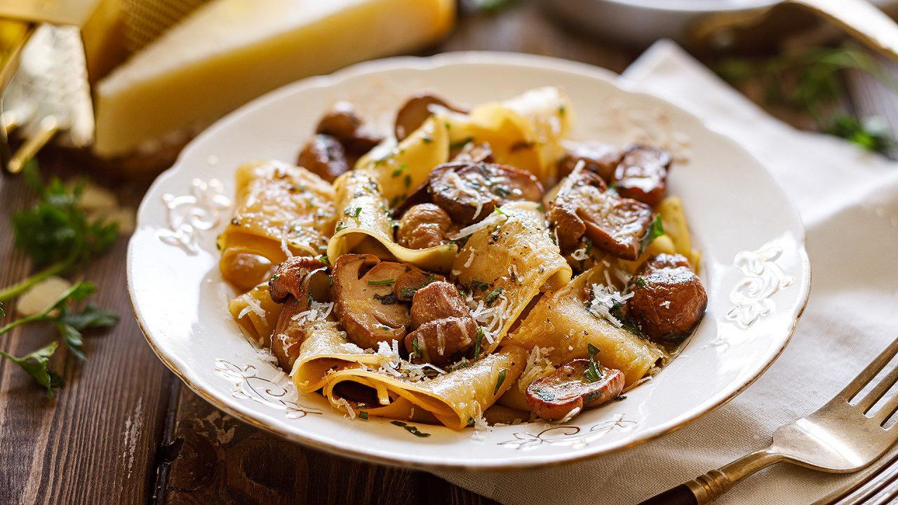 sugo ai funghi per polenta