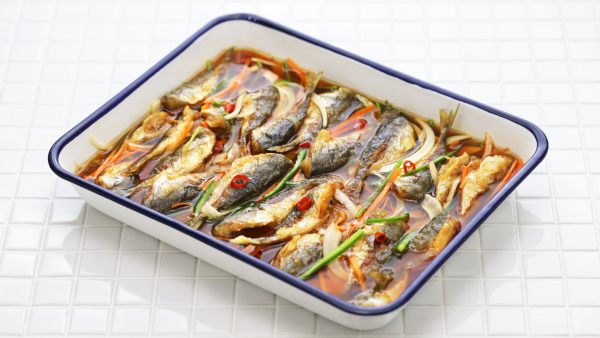 pesce in carpione in teglia