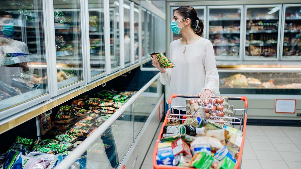 Spesa: più del 60% degli italiani non è soddisfatto dei supermercati