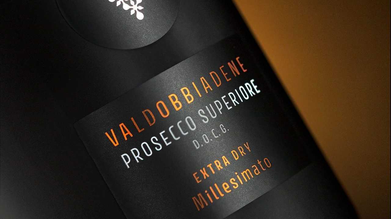 Valdobbiadene Prosecco Superiore Extra Dry Millesimato Val D’Oca: la bottiglia perfetta da regalare in queste feste