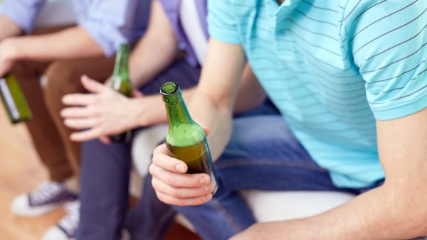 Alcol nell'adolescenza