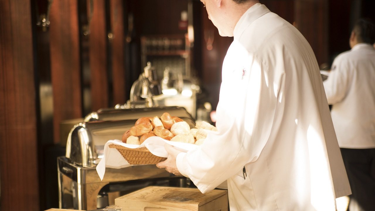 Cameriere al ristorante