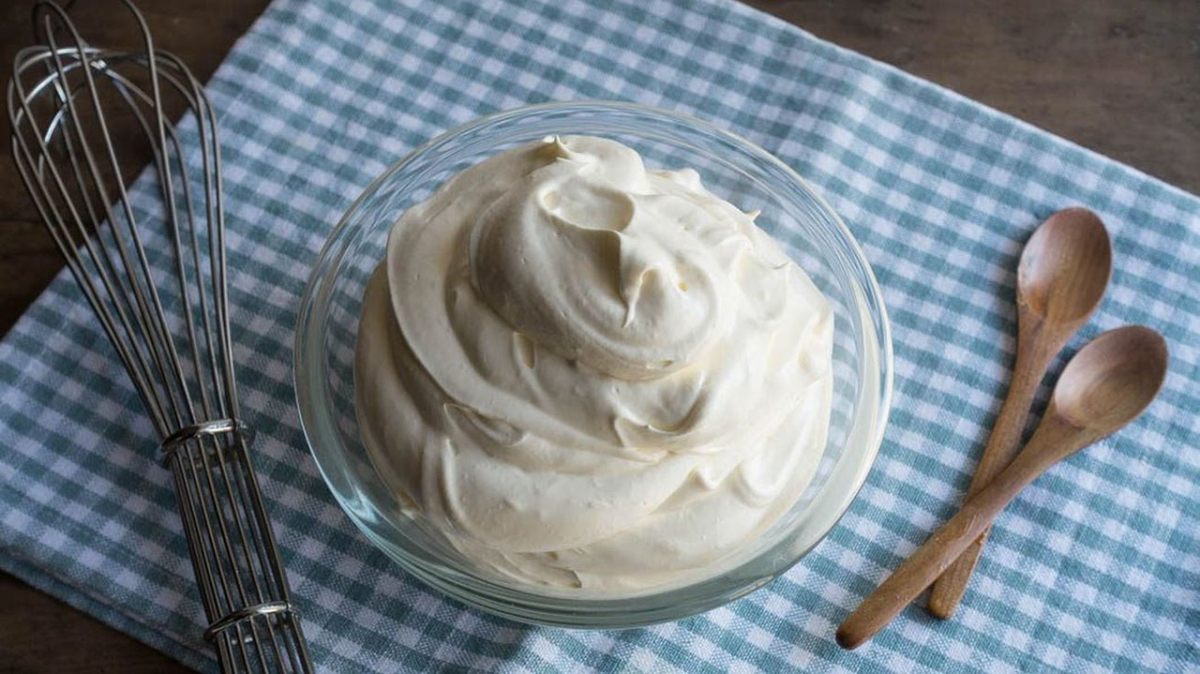 crema al mascarpone e panna senza uova