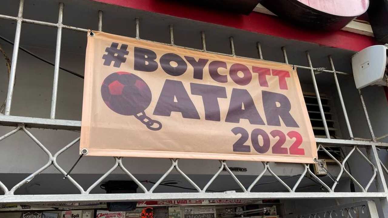 Mondiali in Qatar: per protesta in Germania i bar si rifiutano di trasmettere le partite