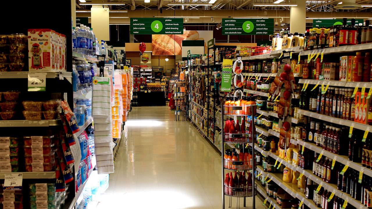 Cina: finalmente si potrà andare al supermercato anche senza tampone negativo