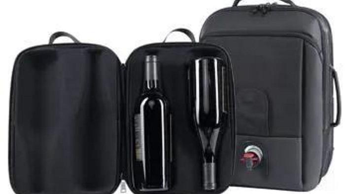 Vino: portarlo in aereo non sarà più un problema (ma davvero?)