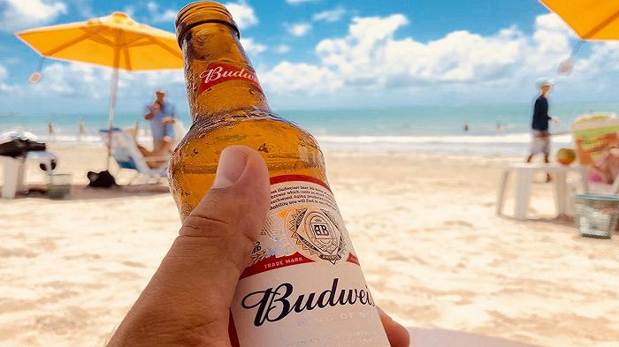 Budweiser vuole diventare il re della birra analcolica