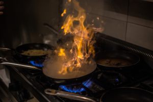 crepe suzette flambate in padella
