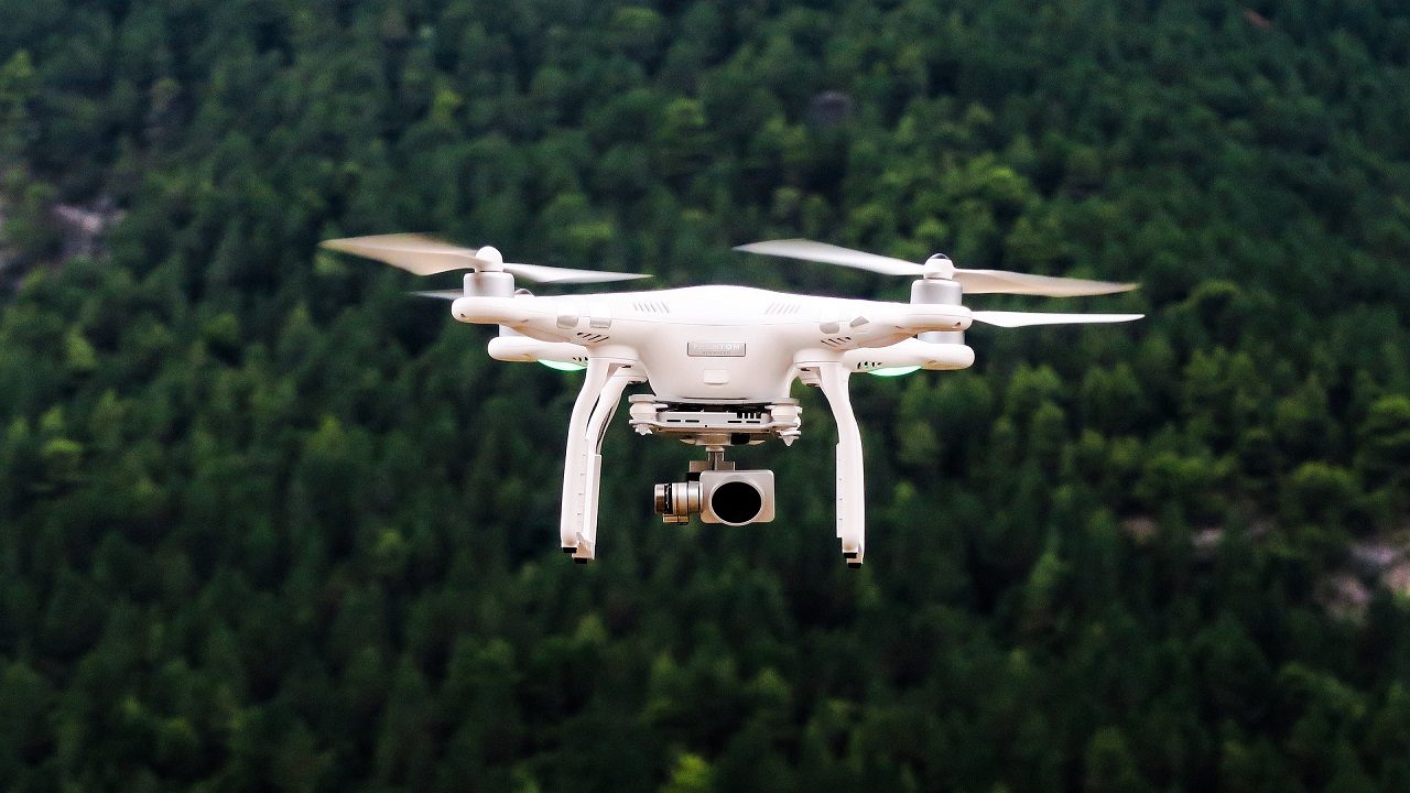 USA: Walmart lancia i droni per le consegne a domicilio di generi alimentari