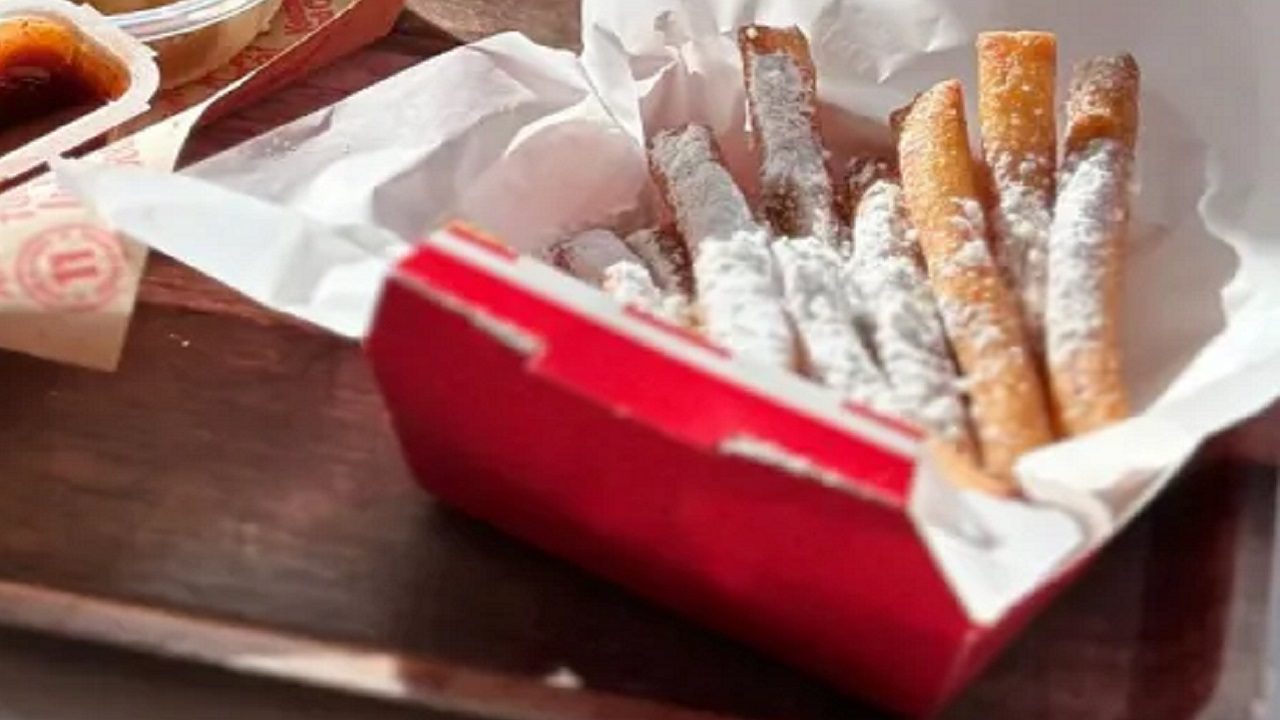 KFC amplia il lancio dei suoi nuovi dolci Funnel Cake Fries in più sedi negli Stati Uniti