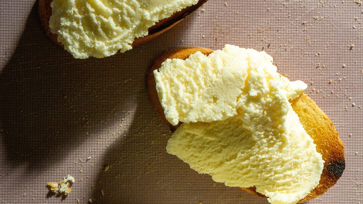 Meglio burro o margarina vegetale? Differenze messe a confronto