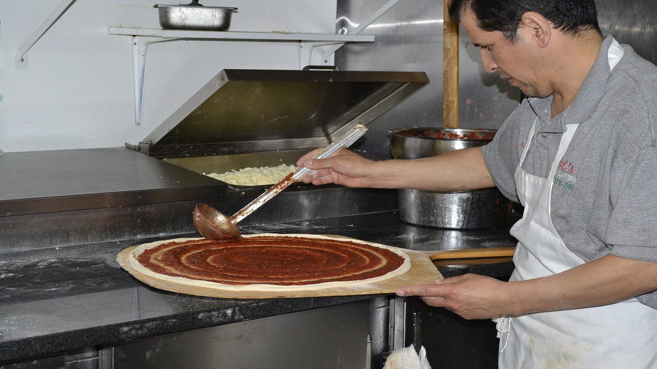 UK: pizzerie a rischio chiusura, tutta colpa dell’aumento dei prezzi degli ingredienti