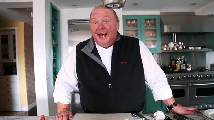 Mario Batali, dopo le vicende legali, apre una panetteria