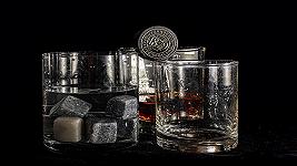 Russia, Beluga vuole ignorare i divieti e importare 300 mila bottiglie di whisky