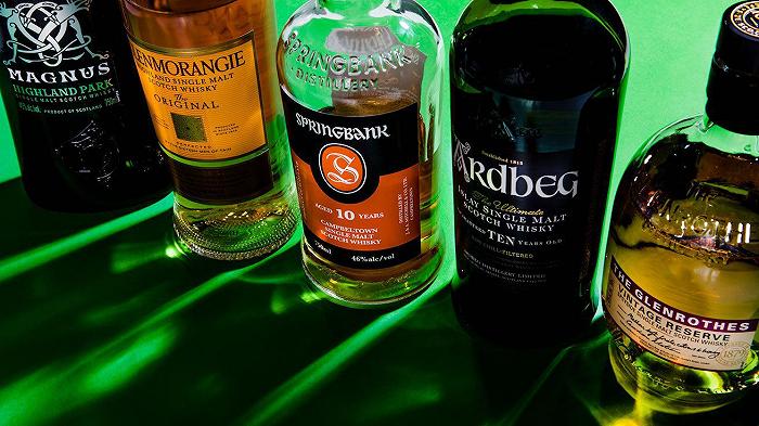 Scotch: le esportazioni di whisky scozzese raggiungono il record di 6 miliardi di sterline