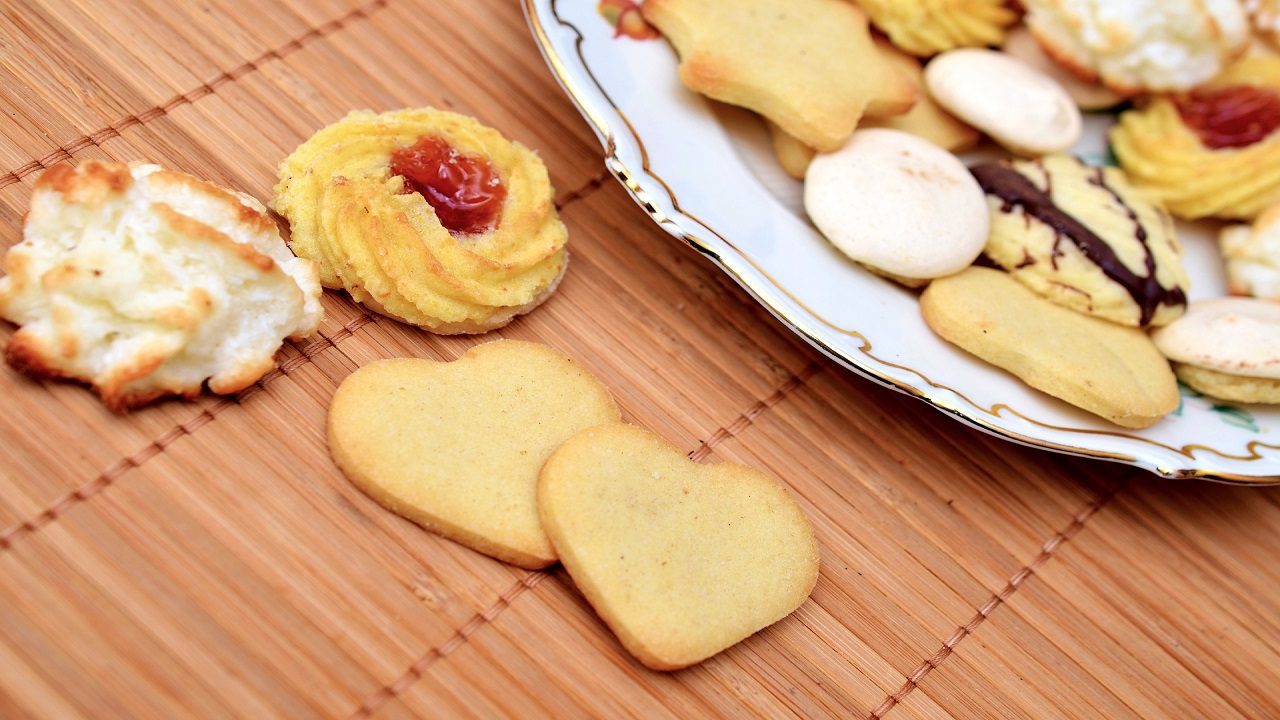 Biscotti frolla Mini Spitzbuben di Panificio Harrasser: richiamo per rischio allergeni