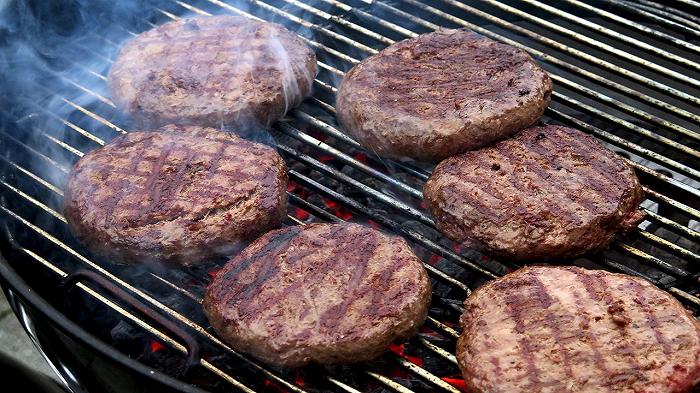 Hamburger di filiera di scottona di Tigros: richiamo per rischio microbiologico