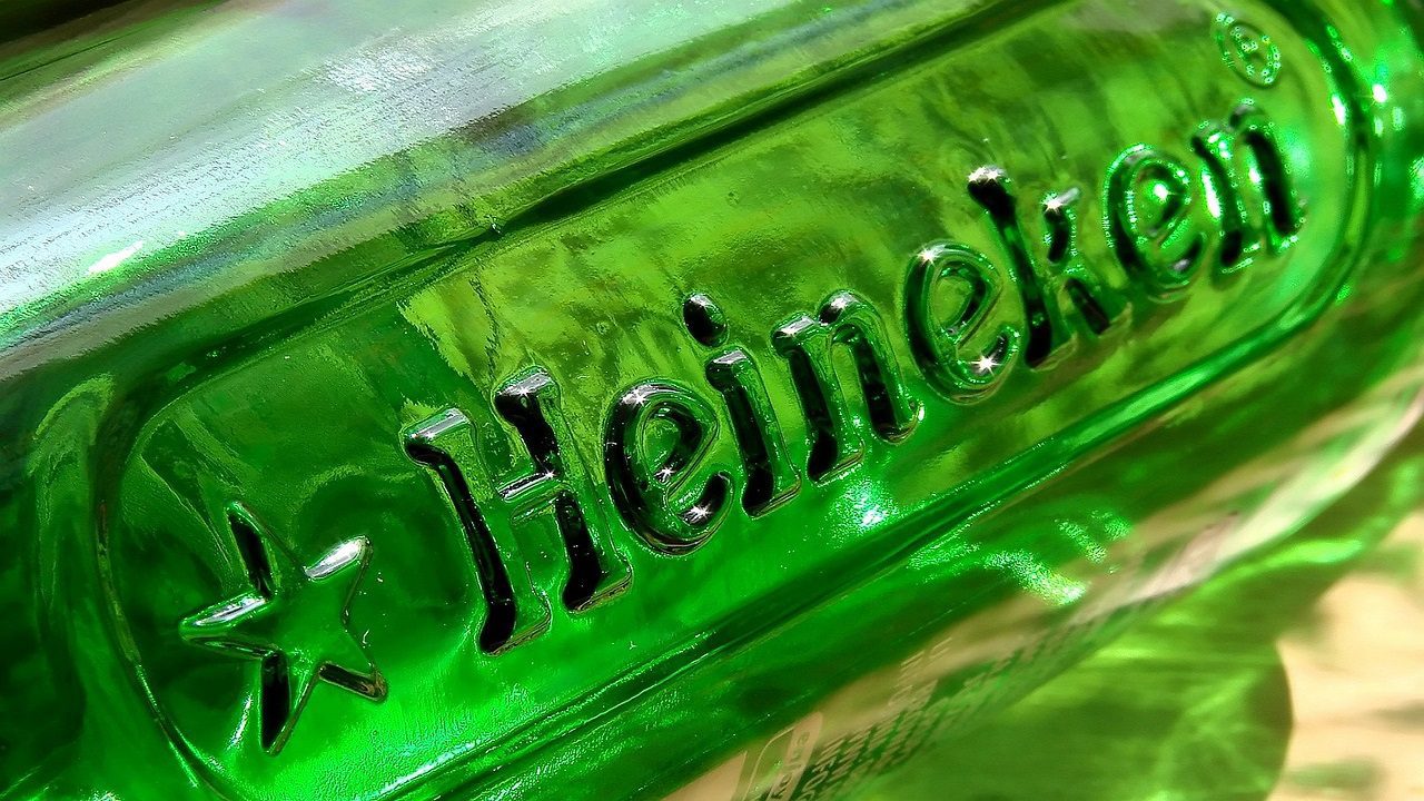 Birra Heineken: Bill Gates acquista 850 milioni di euro di azioni, ma non è un gran bevitore