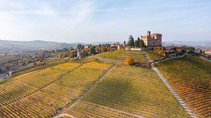 Alessandro Mecca apre l’11 marzo il suo ristorante al Castello di Grinzane Cavour