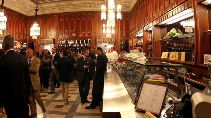 Buvette di Montecitorio: nuovo fornitore, ora il pranzo costa ben 15 euro