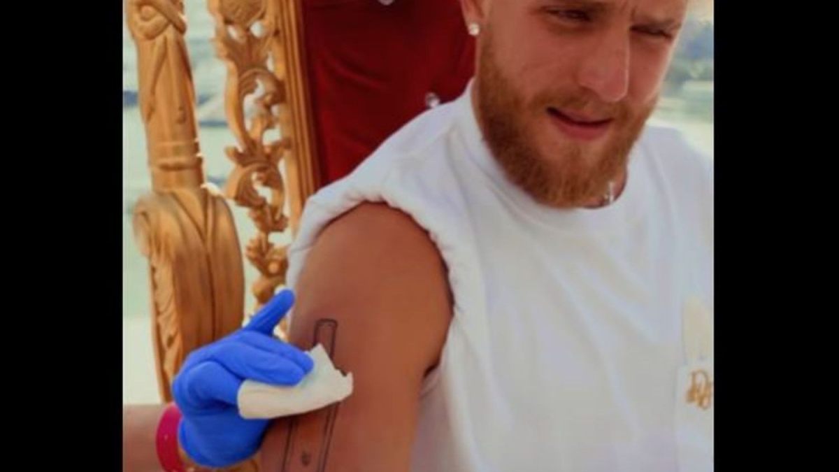 jake paul tatuaggio vodka