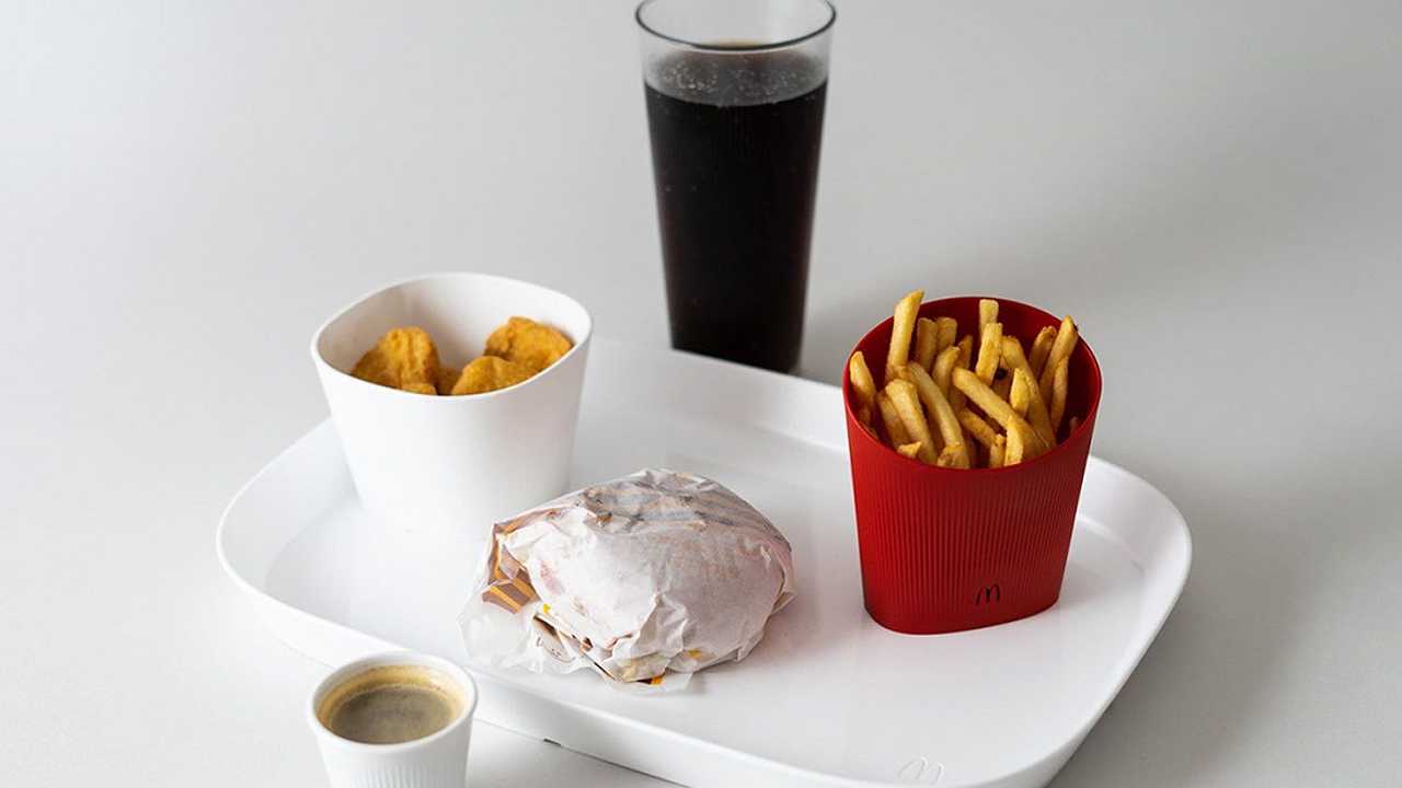 McDonald’s lancia le stoviglie riutilizzabili nei suoi locali in Francia