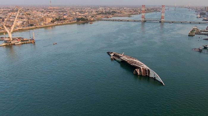 Iraq: il relitto dello yacht di Saddam Hussein è diventato un hotspot per picnic