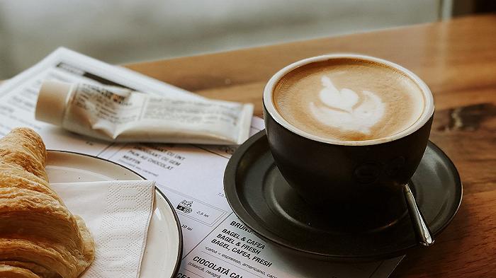 La supercazzola del sì e del no sul Cappuccino Nescafè ci ha mandati in confusione