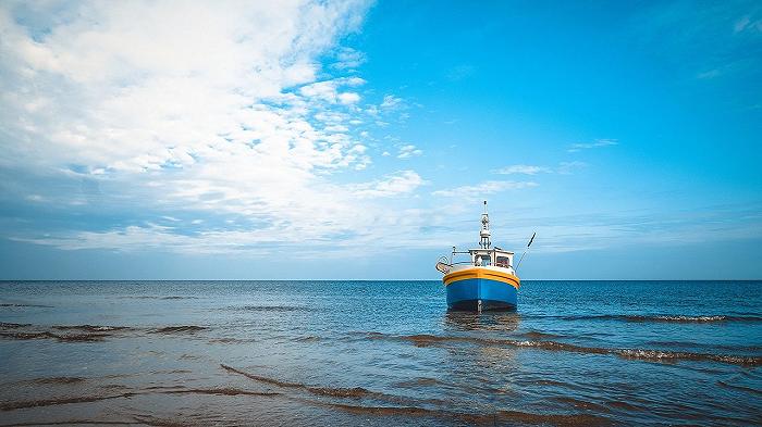 Pesca a strascico: il divieto dell’UE scatena le ire dei pescatori italiani