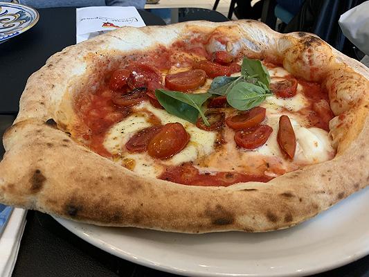 Pizzeria Vincenzo Capuano a Napoli, la nostra recensione