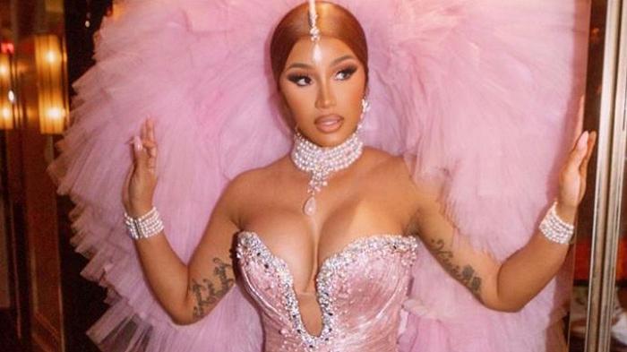 Cardi B: la schiscetta per la figlia fa venire l’acquolina in bocca ai fan